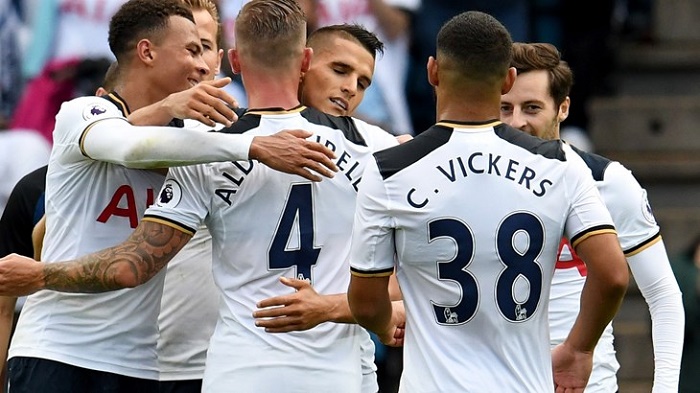 拉回到足球 拉回到足球